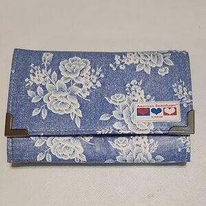 50's RETRO Inspired Plastic Fabric Blue and White Floral Wallet